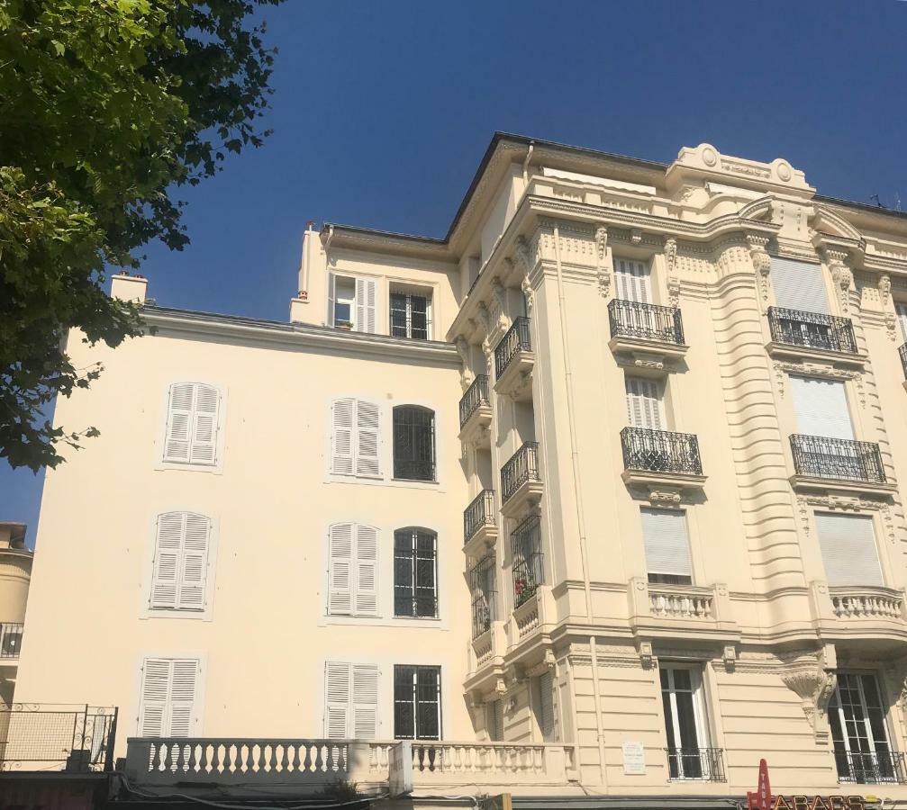 Nice Apartment Roses & Ivy, Rue Du Congres Luaran gambar